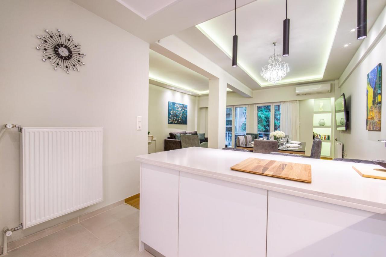 Апартаменты Urban Luxury On A Quiet Street In The Center Of Афины Экстерьер фото