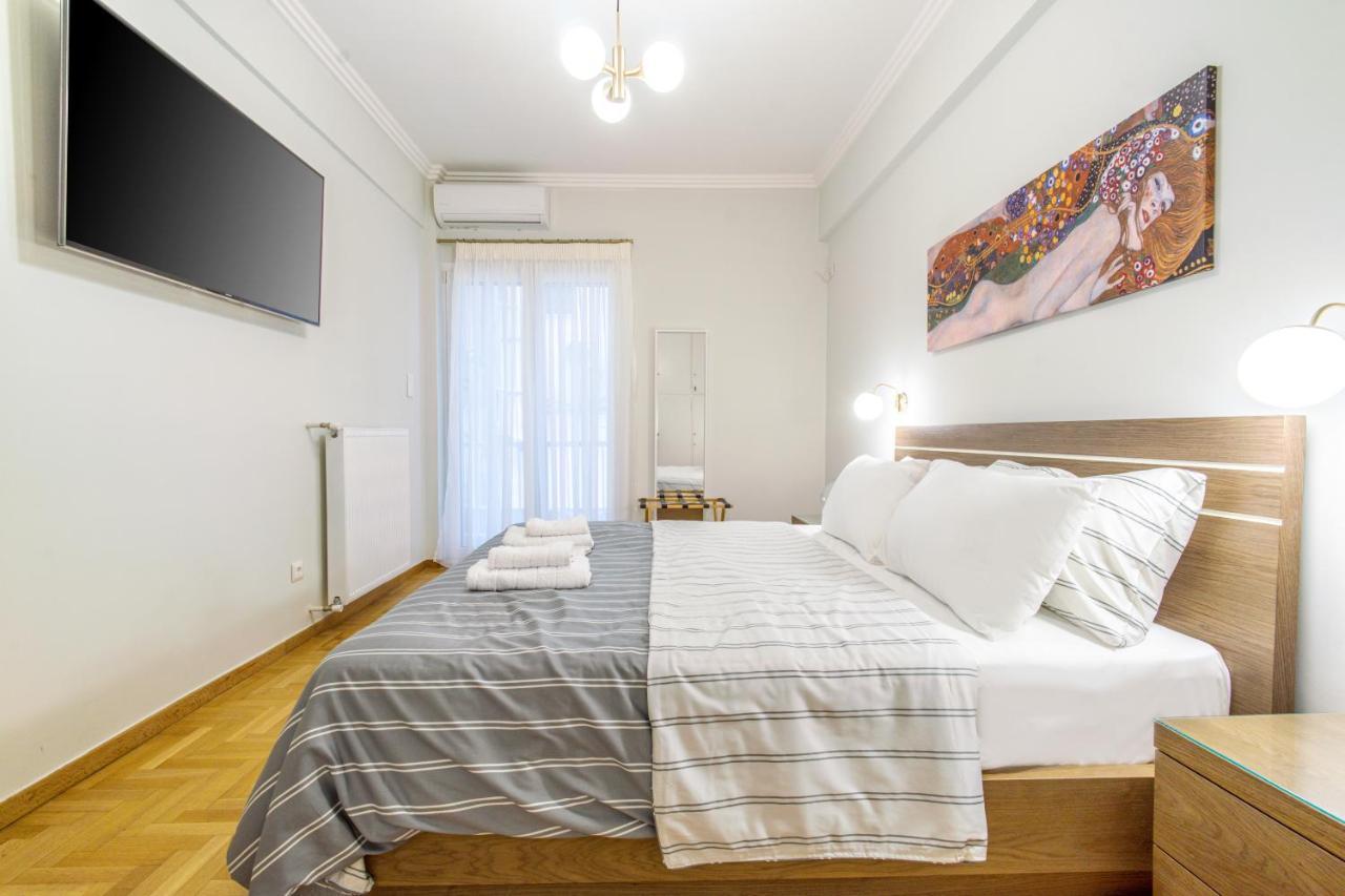 Апартаменты Urban Luxury On A Quiet Street In The Center Of Афины Экстерьер фото