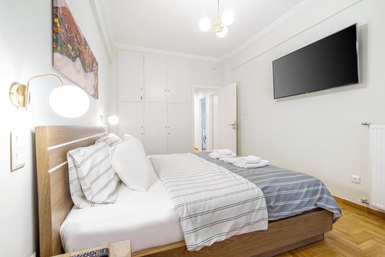 Апартаменты Urban Luxury On A Quiet Street In The Center Of Афины Экстерьер фото