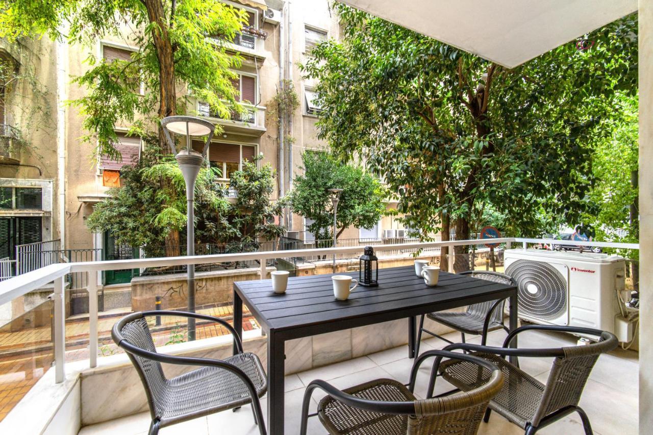 Апартаменты Urban Luxury On A Quiet Street In The Center Of Афины Экстерьер фото