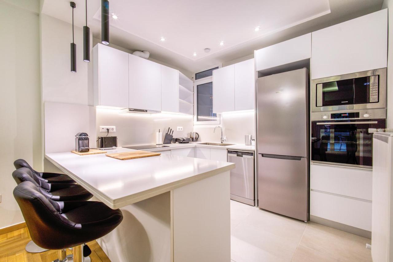 Апартаменты Urban Luxury On A Quiet Street In The Center Of Афины Экстерьер фото